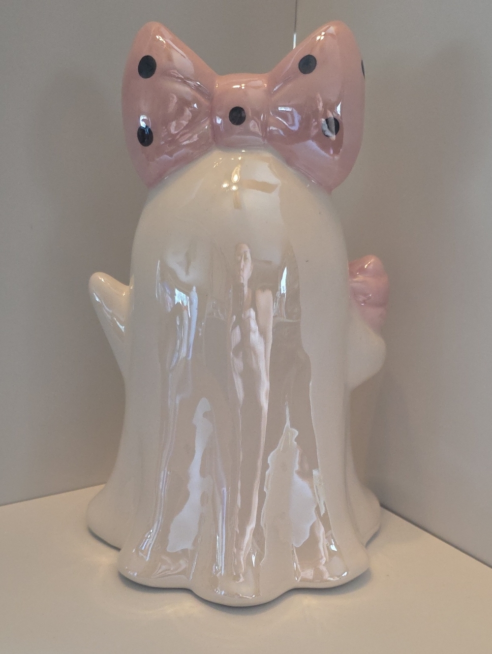 Viral Ceramic Halloween Ghost With Big Pink Bow & Ice Cream Cone 8.5"×6" NWOT - Picture 3 of 8